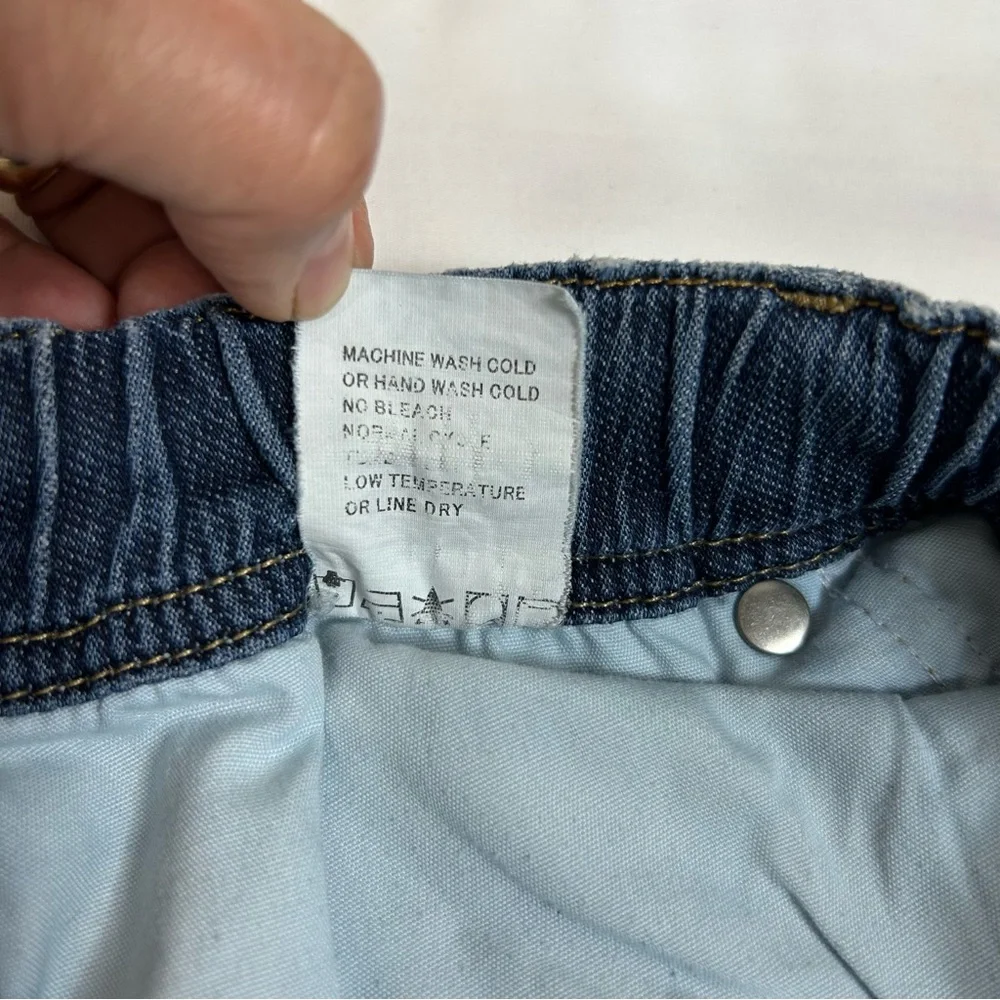 Driftwood Connie‎ Medium Wash Distress Elastic Waist Drawstring Jean Shorts 32